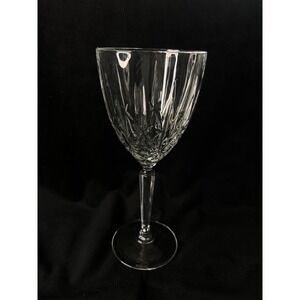 Marquis By Waterford Crystal Sparkle Pattern Water Goblet 8 3/8"‎ x 3 1/2"